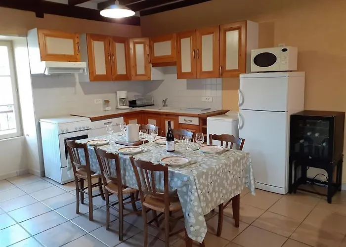 Maison Renovee Sur Domaine Viticole Renovated Old House On Wine Estate